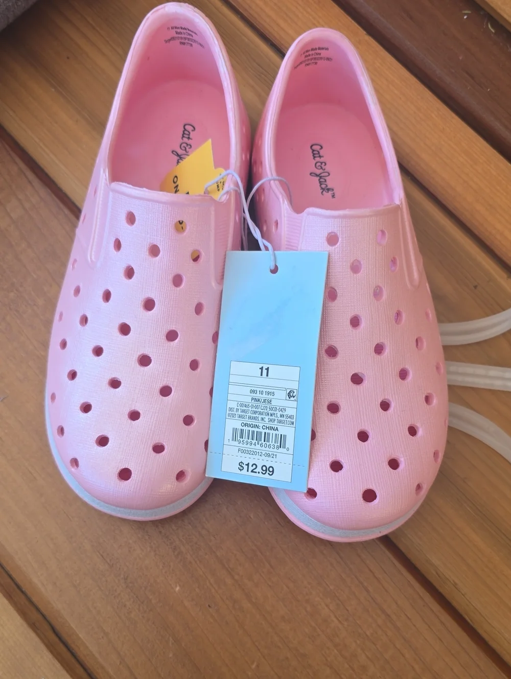Cat & Jack Girls' Light Pink Slip-On Water Shoes